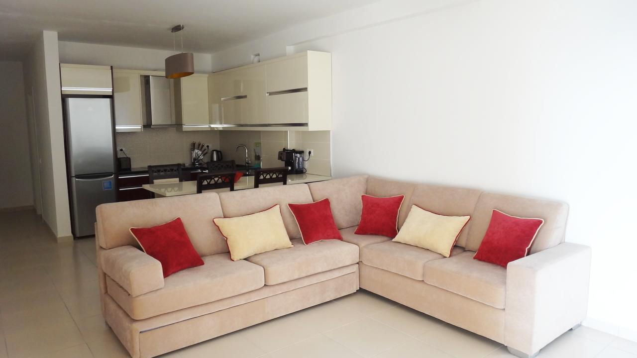 Apartments In White Residence Sarande Bagian luar foto